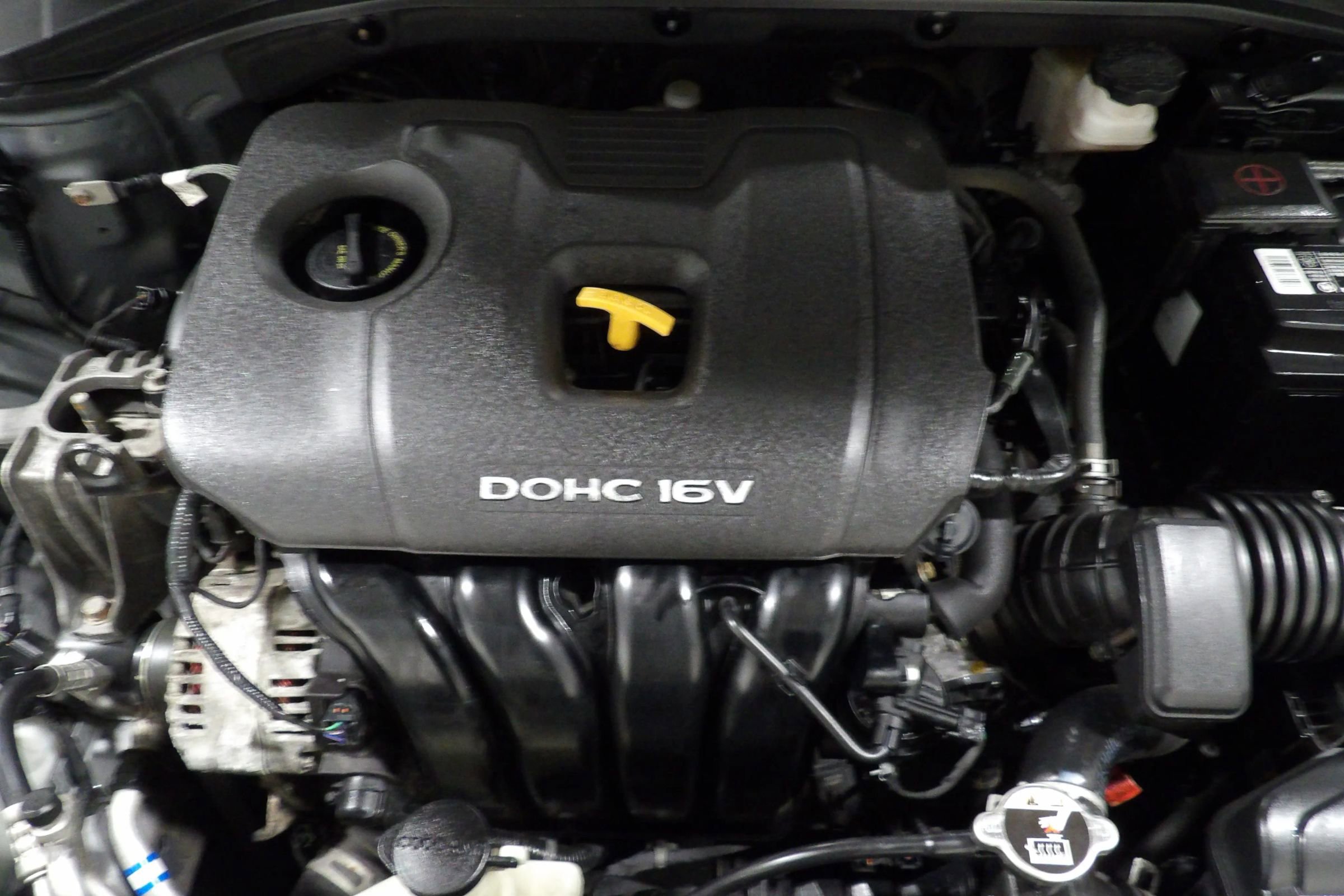 Used 2017 Hyundai Elantra SE image 17