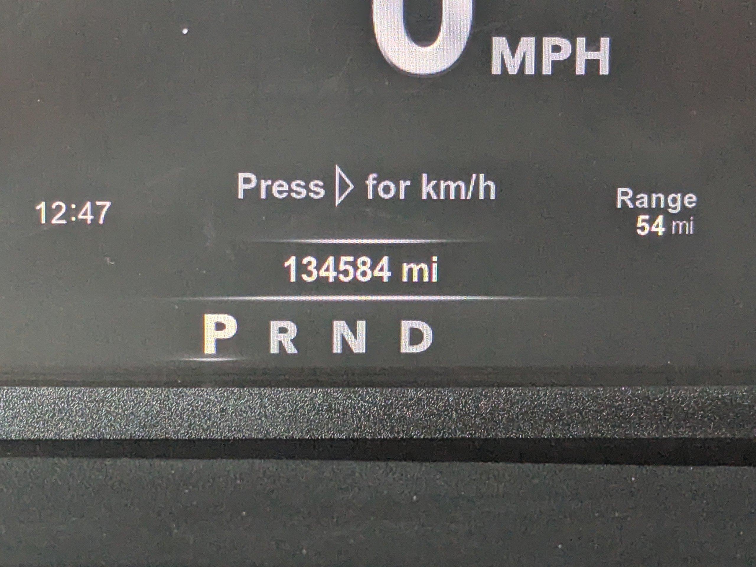 Used 2017 RAM 2500 Laramie w/ Protection Group AWD/4WD image 2