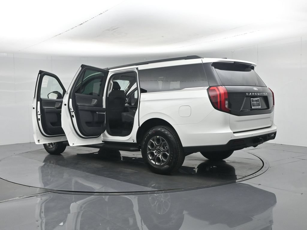 New 2027 Ford Expedition Max Active RWD image 36
