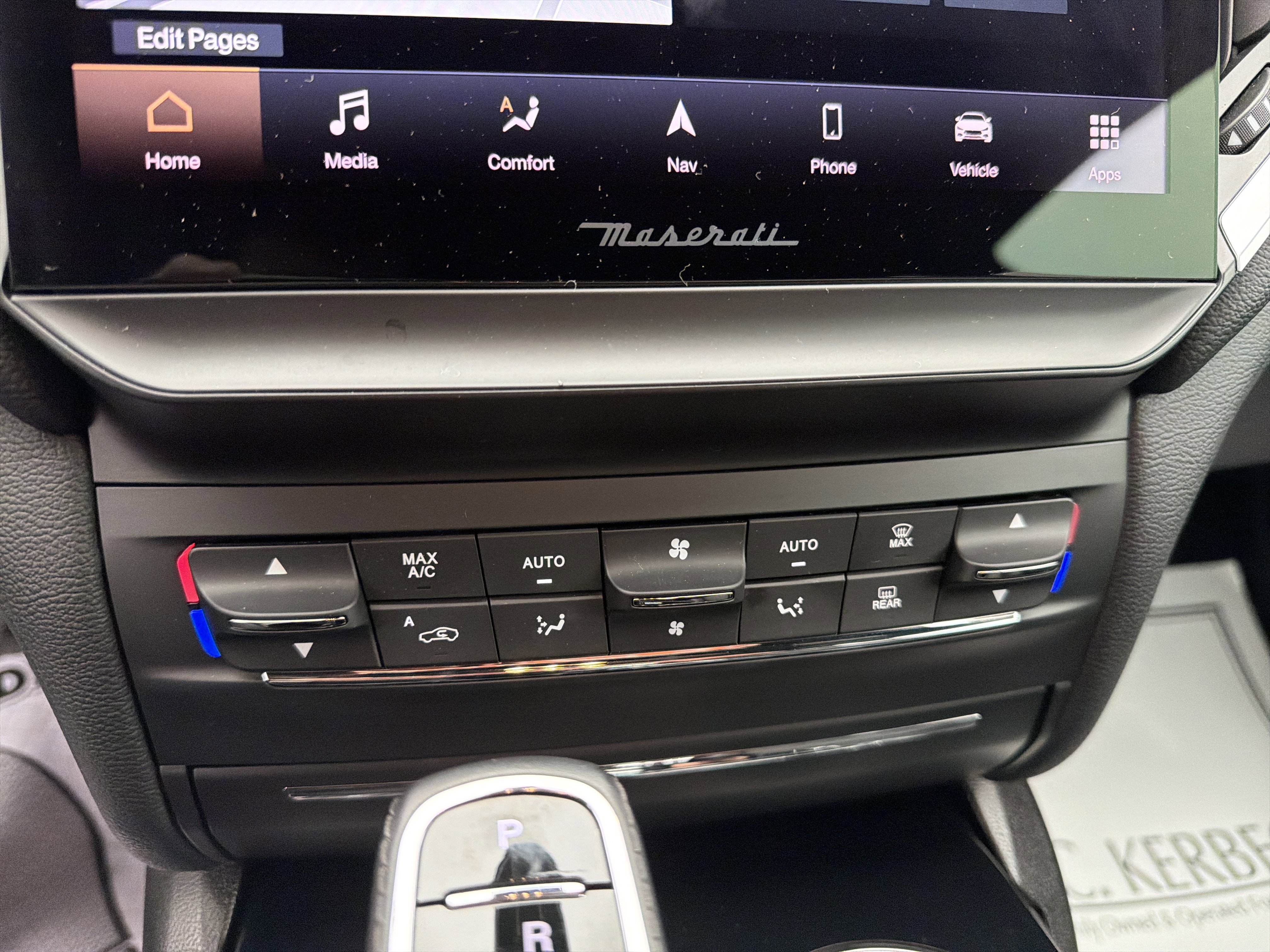 Used 2023 Maserati Ghibli Modena Q4 image 17