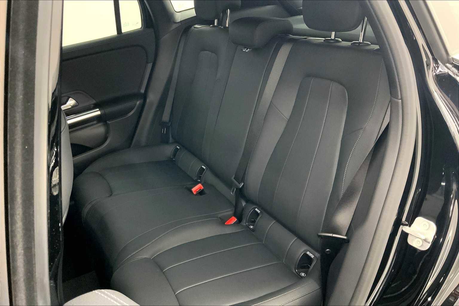 New 2026 Mercedes-Benz GLA 250 GLA 250 image 6