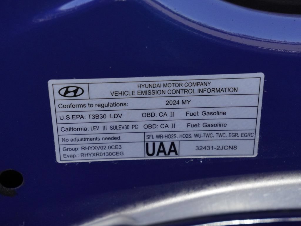 Used 2024 Hyundai Elantra Limited FWD image 30