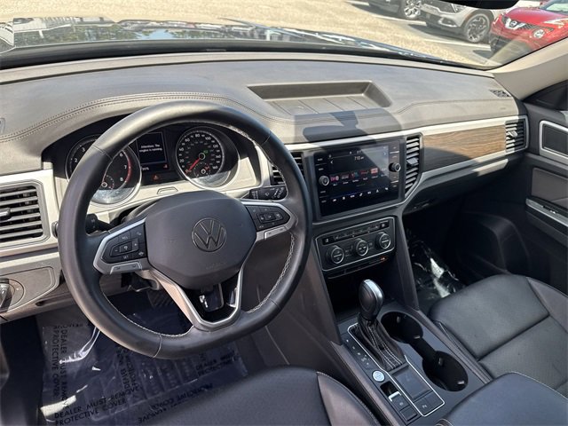 Used 2021 Volkswagen Atlas SE w/ Towing Package image 18