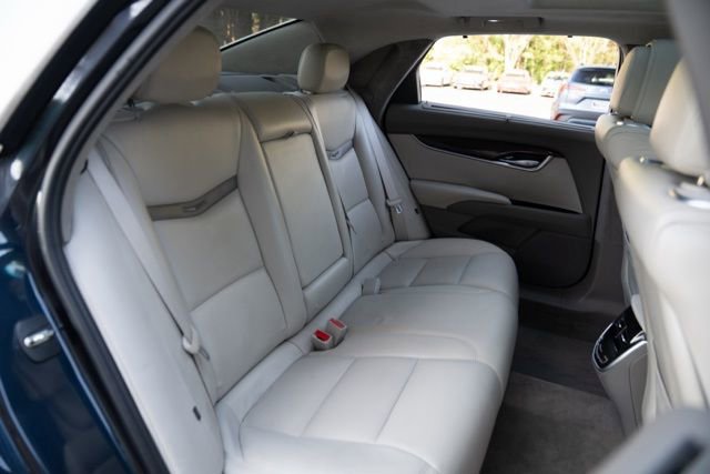 Used 2013 Cadillac XTS Platinum image 39