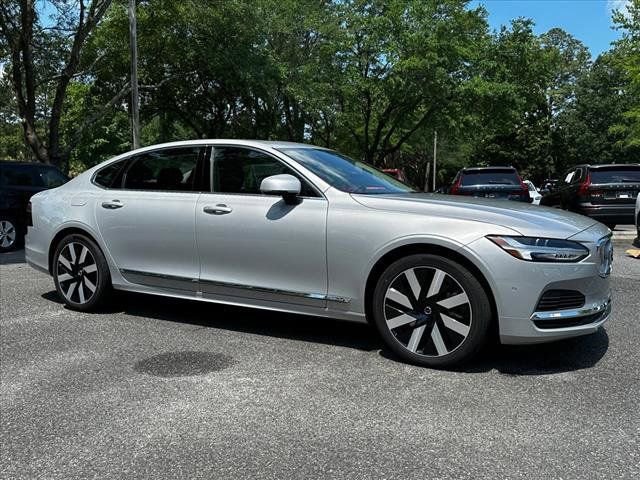 New 2024 Volvo S90 T8 Ultimate w/ Lounge Package video 2