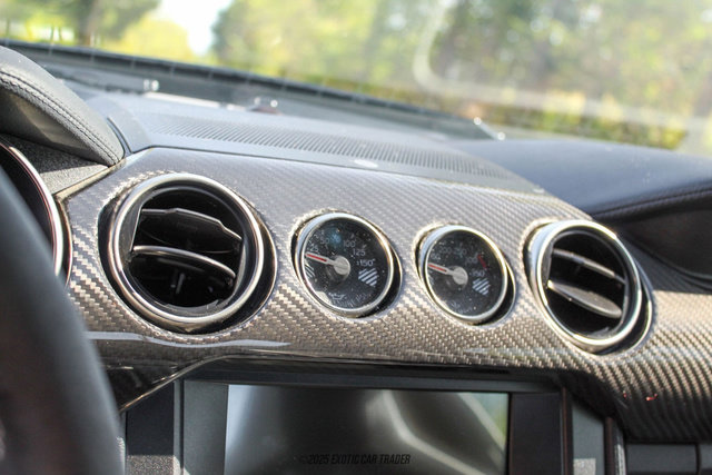 Used 2022 Ford Mustang Shelby GT500 w/ Carbon Fiber Track Pack image 28