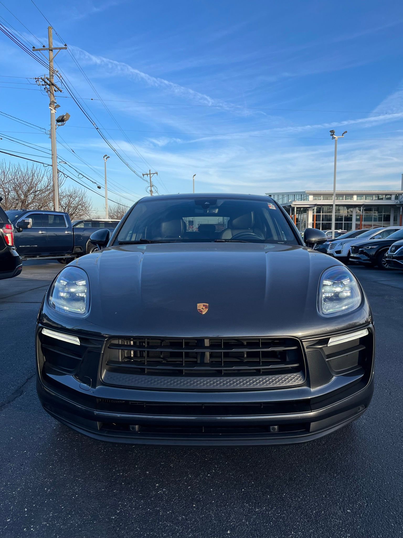 Used 2022 Porsche Macan image 8