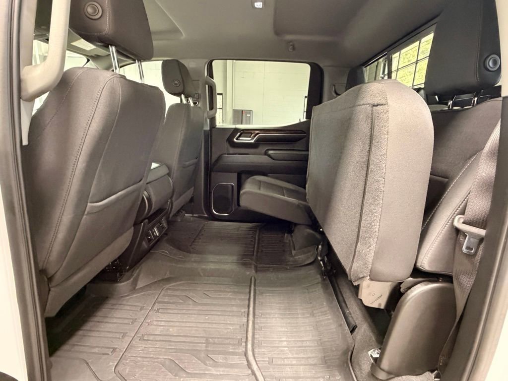 Used 2024 GMC Sierra 1500 SLE w/ Preferred Package image 21