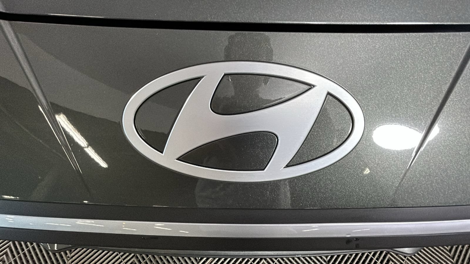 Certified 2024 Hyundai Elantra SE FWD image 10
