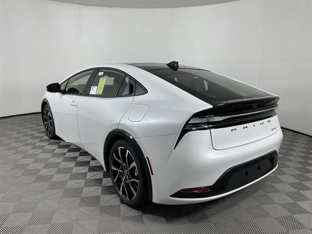New 2026 Toyota Prius Plug-In Hybrid image 5