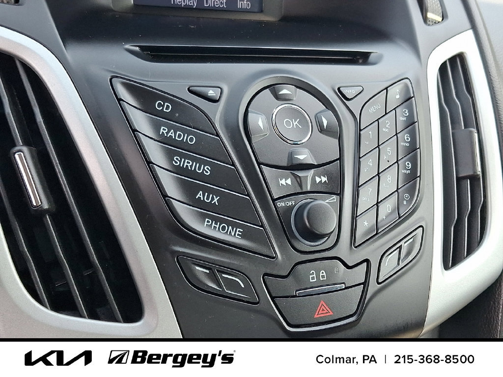 Used 2012 Ford Focus SE FWD image 18