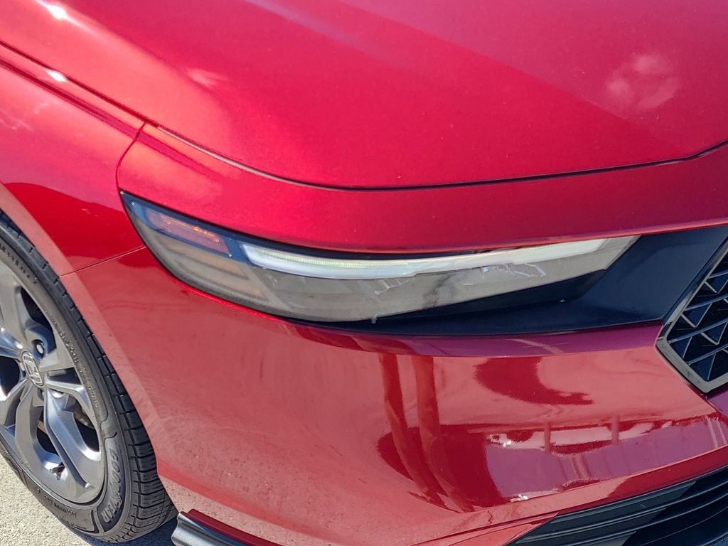 Used 2023 Honda Accord EX image 11