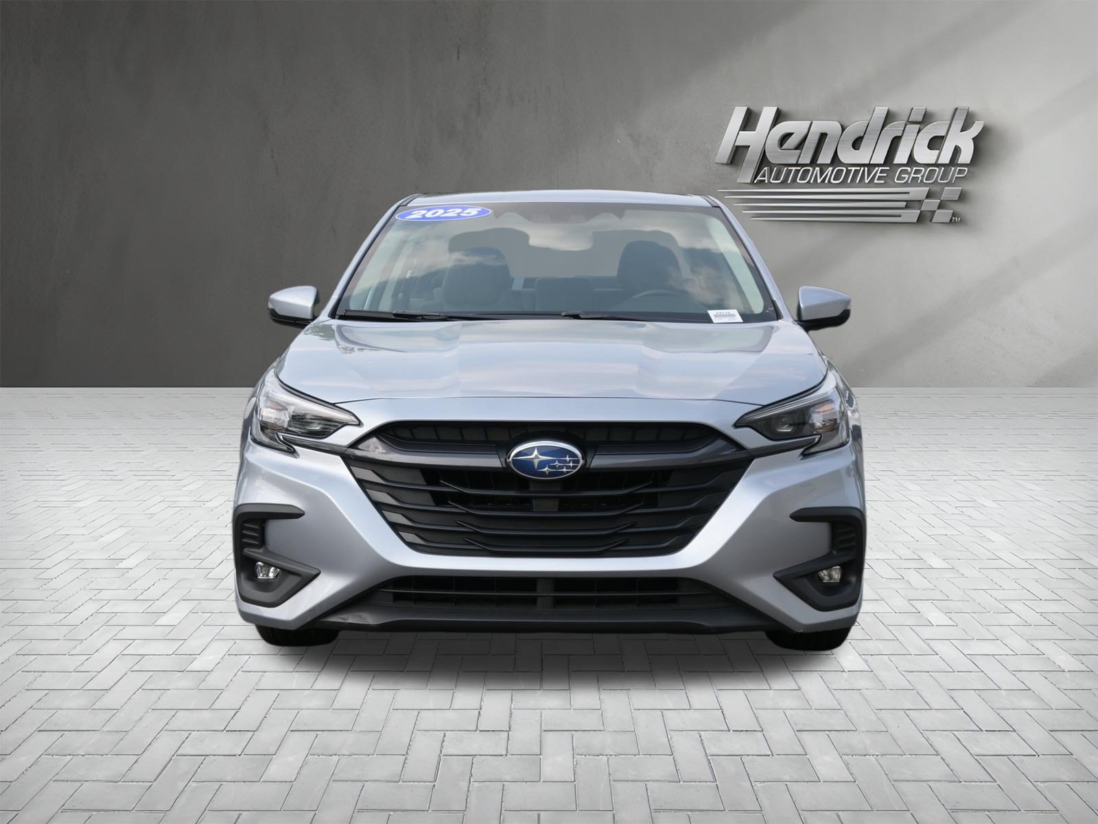Used 2025 Subaru Legacy Premium AWD/4WD image 3