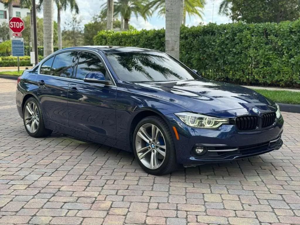 Used 2018 BMW 330i Sedan w/ Convenience Package image 1