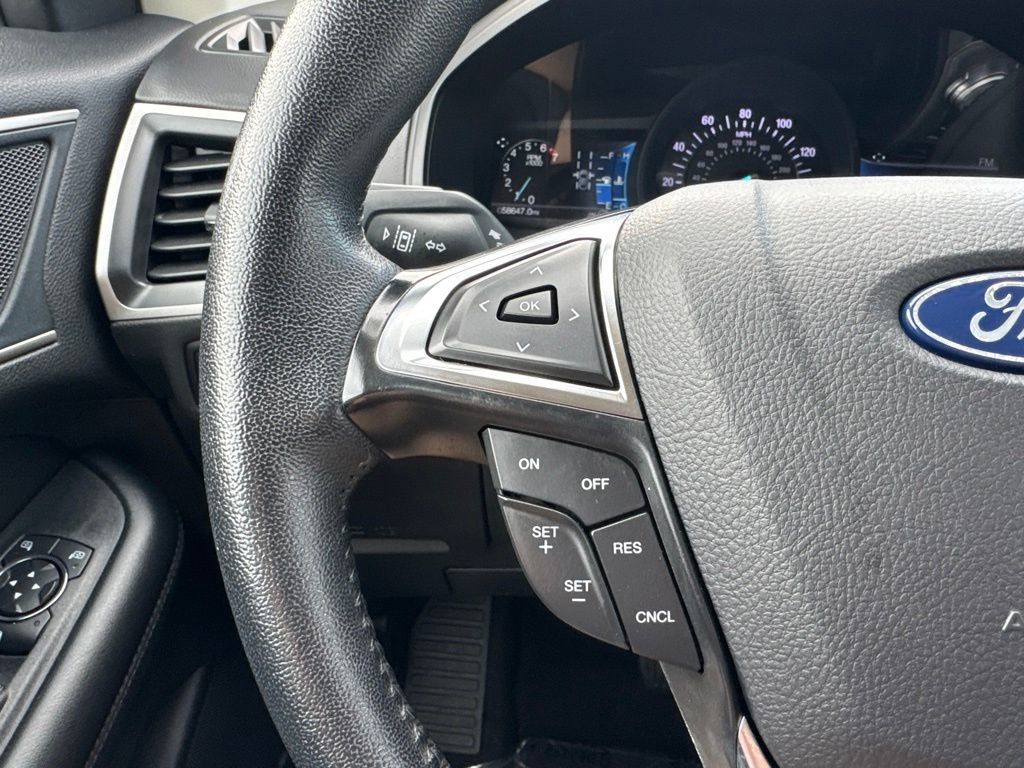 Used 2024 Ford Edge SEL AWD/4WD image 10
