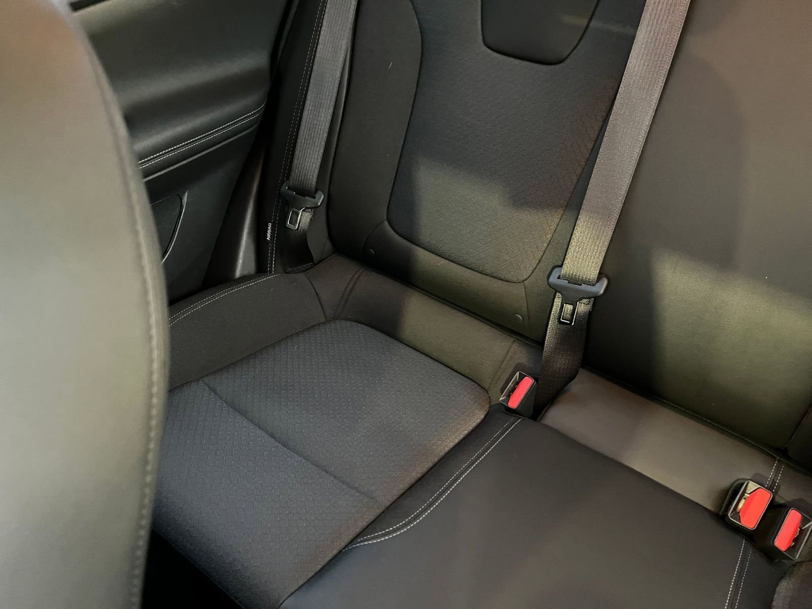 Used 2025 Buick Encore GX Preferred image 40