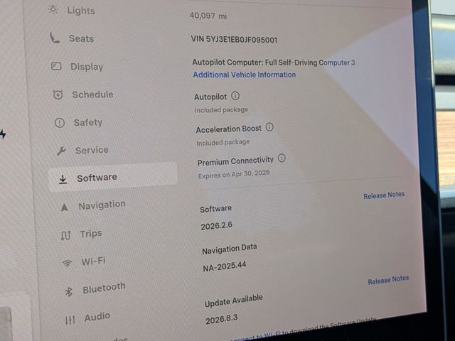 Used 2018 Tesla Model 3 Long Range AWD/4WD image 25