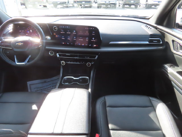 Used 2026 Chevrolet Traverse LT AWD/4WD image 26