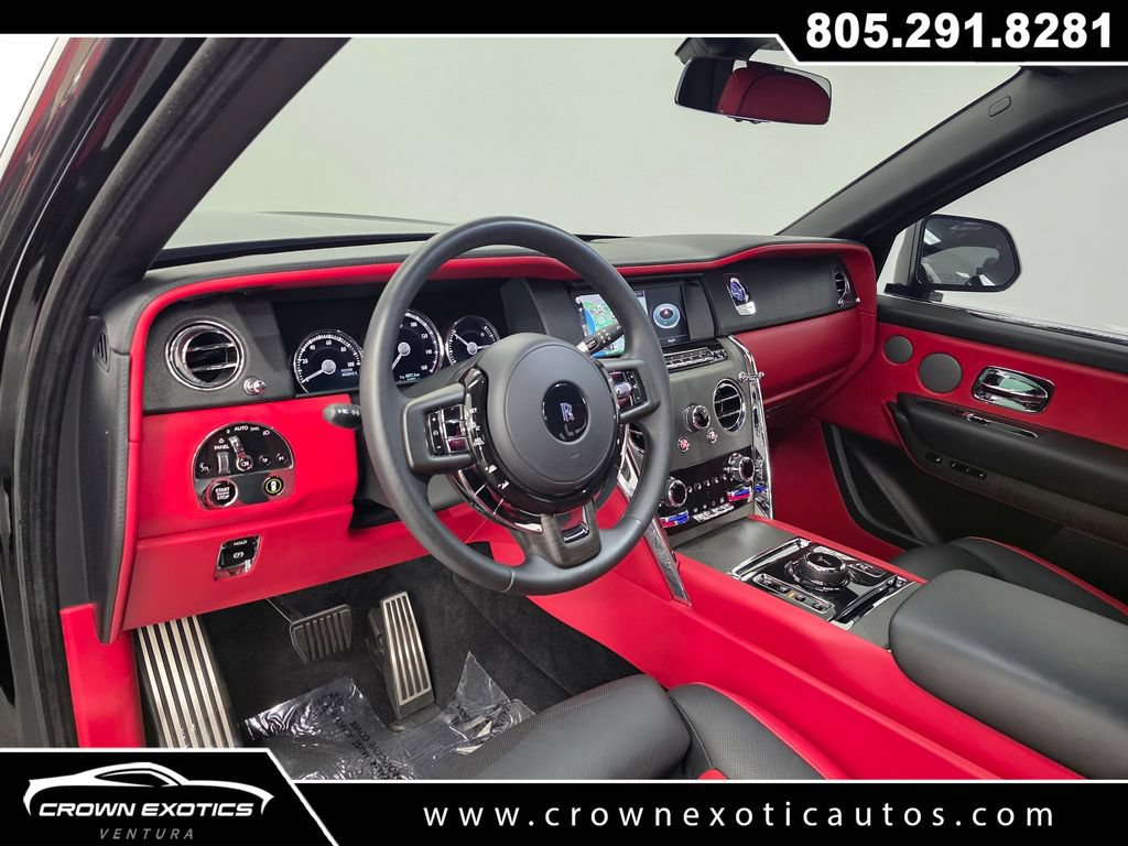 Used 2022 Rolls-Royce Cullinan w/ Interior Detailing Package AWD/4WD image 38
