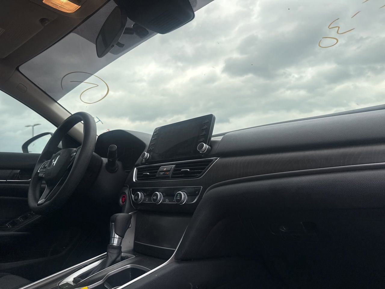 Used 2019 Honda Accord EX image 28