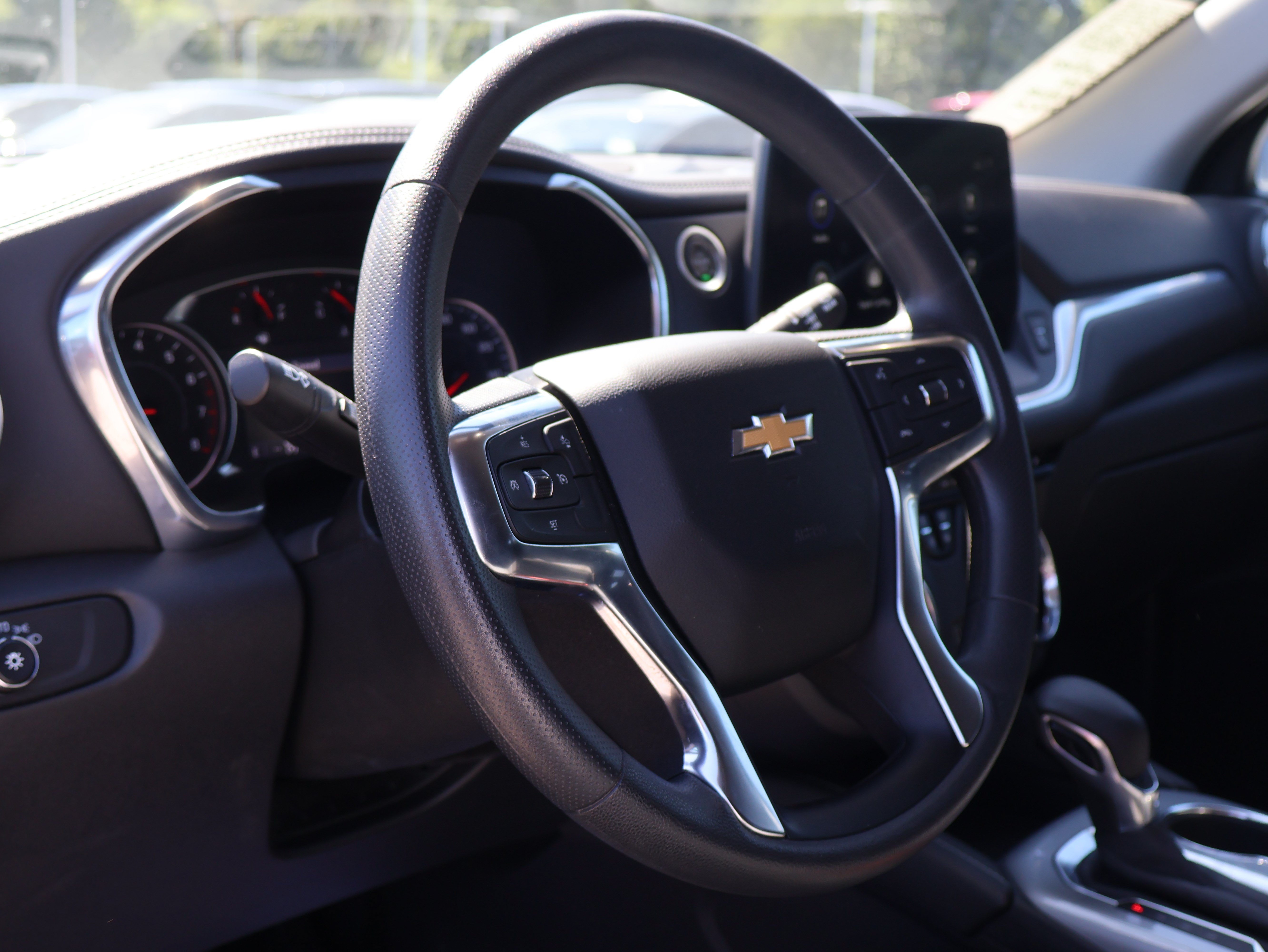 Used 2025 Chevrolet Blazer LT AWD/4WD image 22