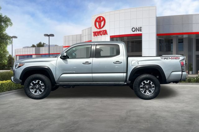 Certified 2023 Toyota Tacoma TRD Off-Road w/ Technology Package AWD/4WD image 9