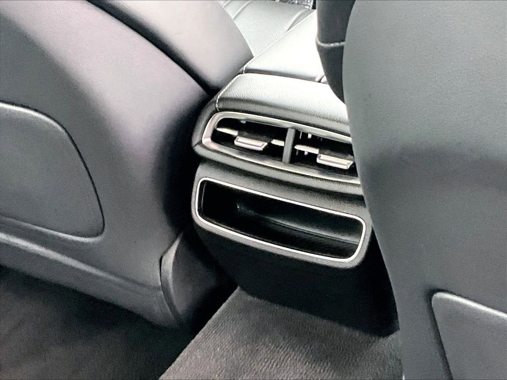 Used 2023 Genesis G80 2.5T image 17