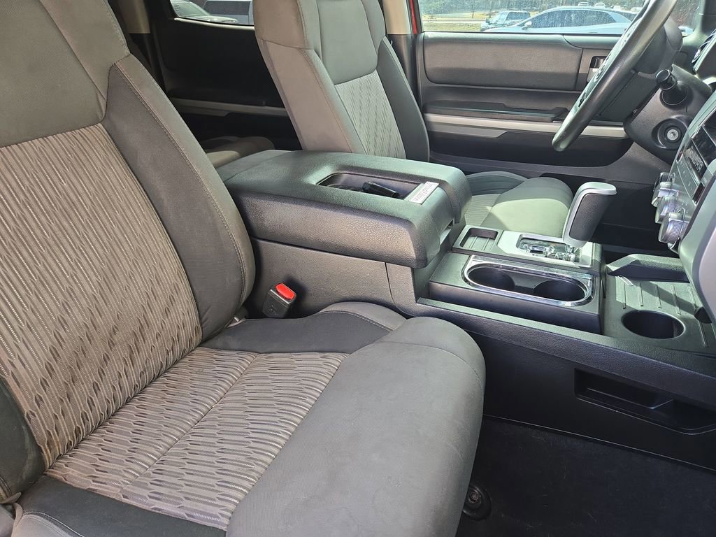 Used 2014 Toyota Tundra SR5 w/ SR5 Upgrade Package image 4