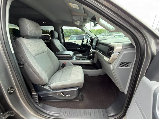Used 2021 Ford F150 XLT w/ Equipment Group 302A High RWD image 9