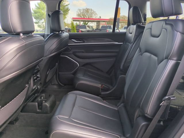 Used 2021 Jeep Grand Cherokee L Limited AWD/4WD image 14