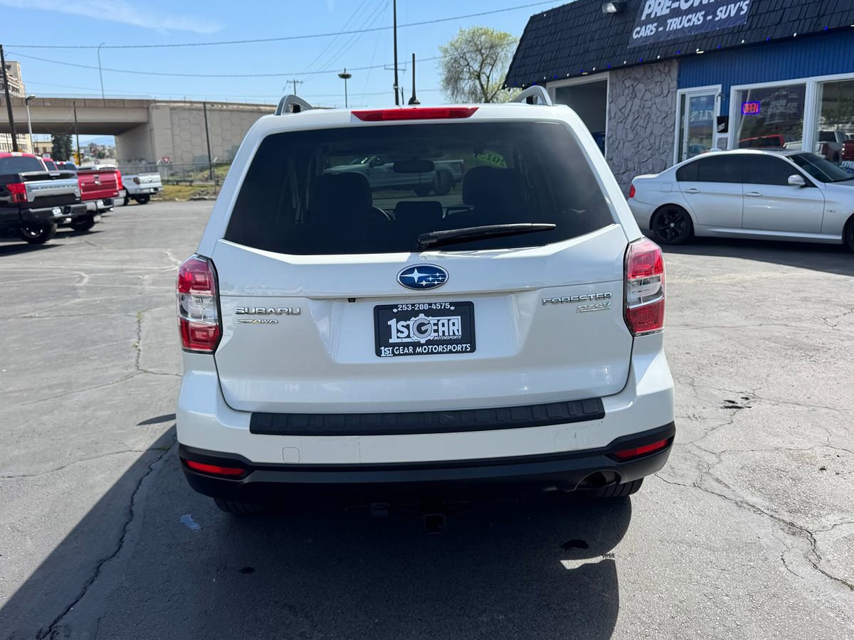 Used 2015 Subaru Forester 2.5i Premium w/ All-Weather Package AWD/4WD image 7