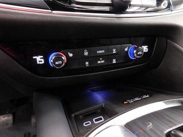 Used 2022 Buick Enclave Essence w/ Sport Touring Edition image 50