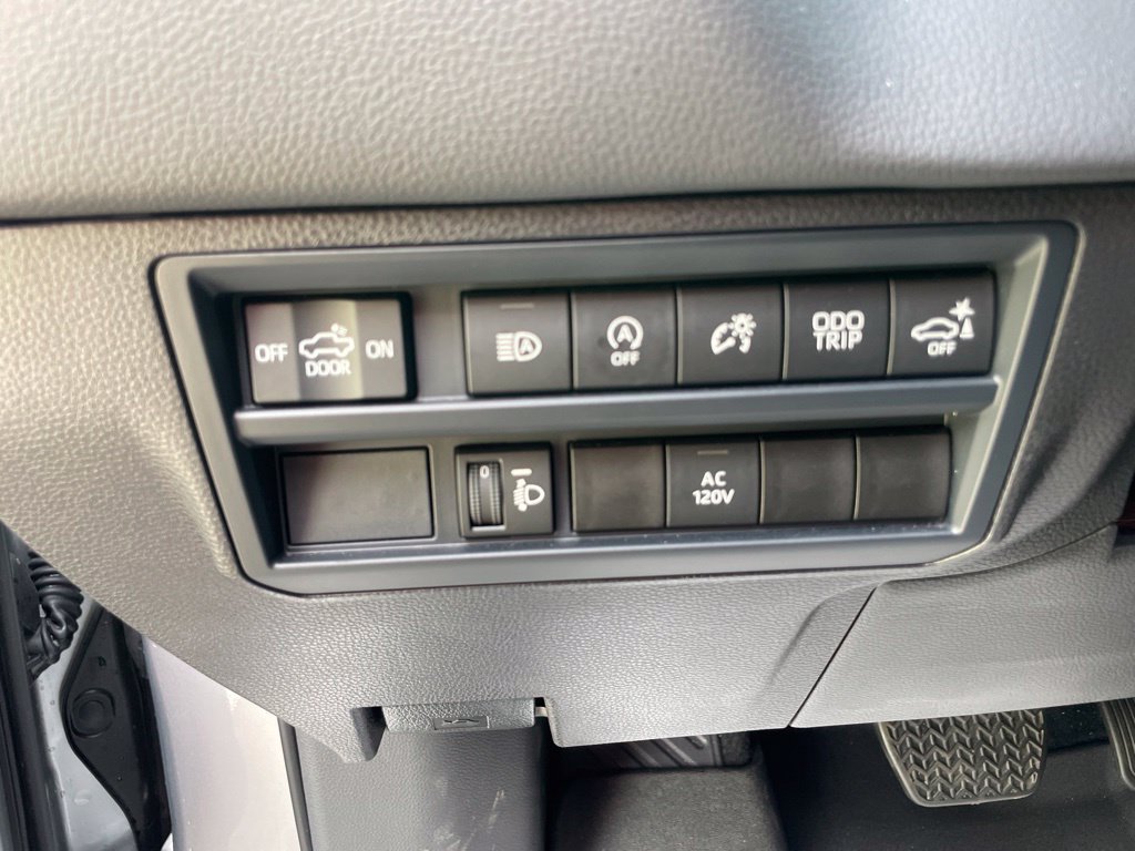 Used 2026 Toyota Tundra Limited w/ Power Package RWD image 18