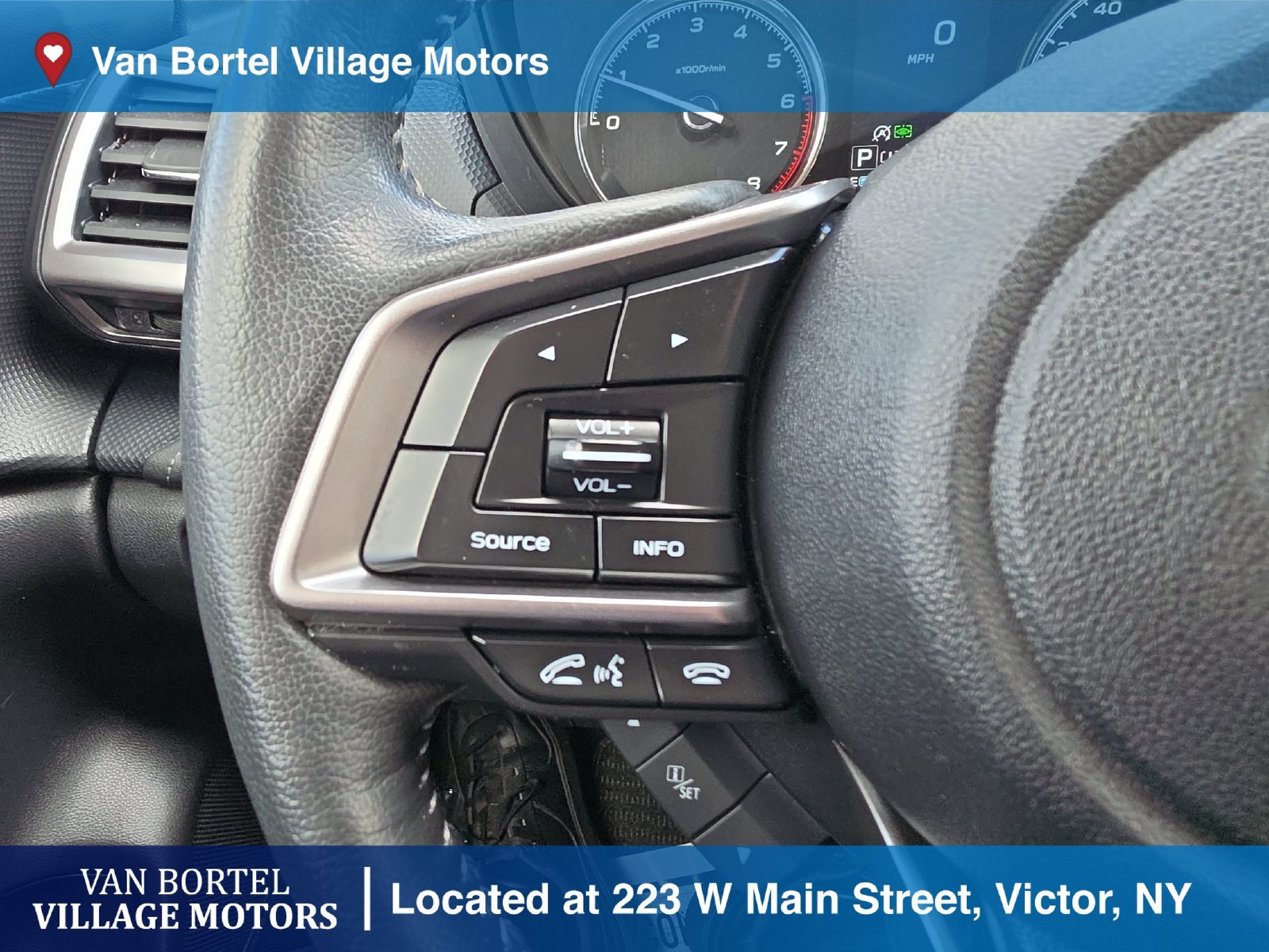 Used 2020 Subaru Forester Touring AWD/4WD image 16