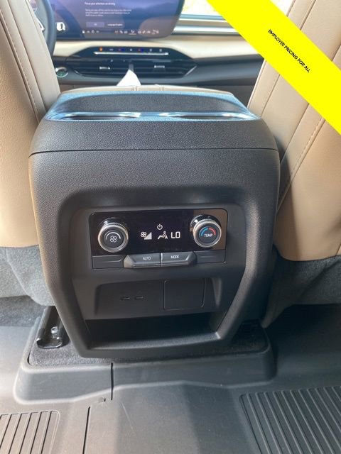 New 2025 Buick Enclave Preferred w/ LPO, Floor Liner Package image 22