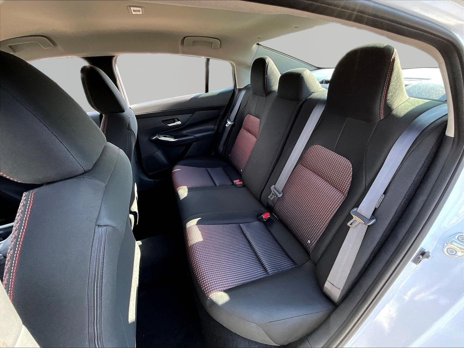 New 2027 Nissan Sentra SR w/ SR All Weather Package FWD image 18