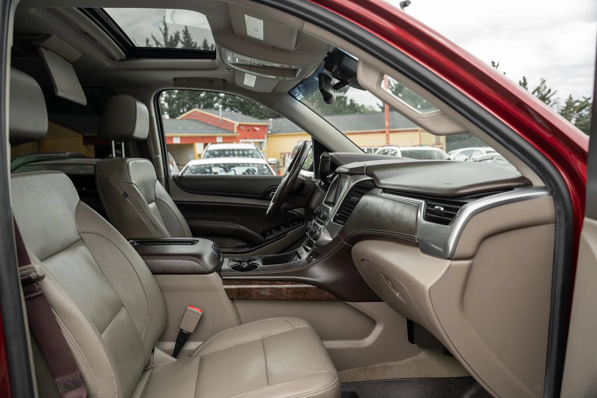 Used 2018 Chevrolet Tahoe LT AWD/4WD image 17