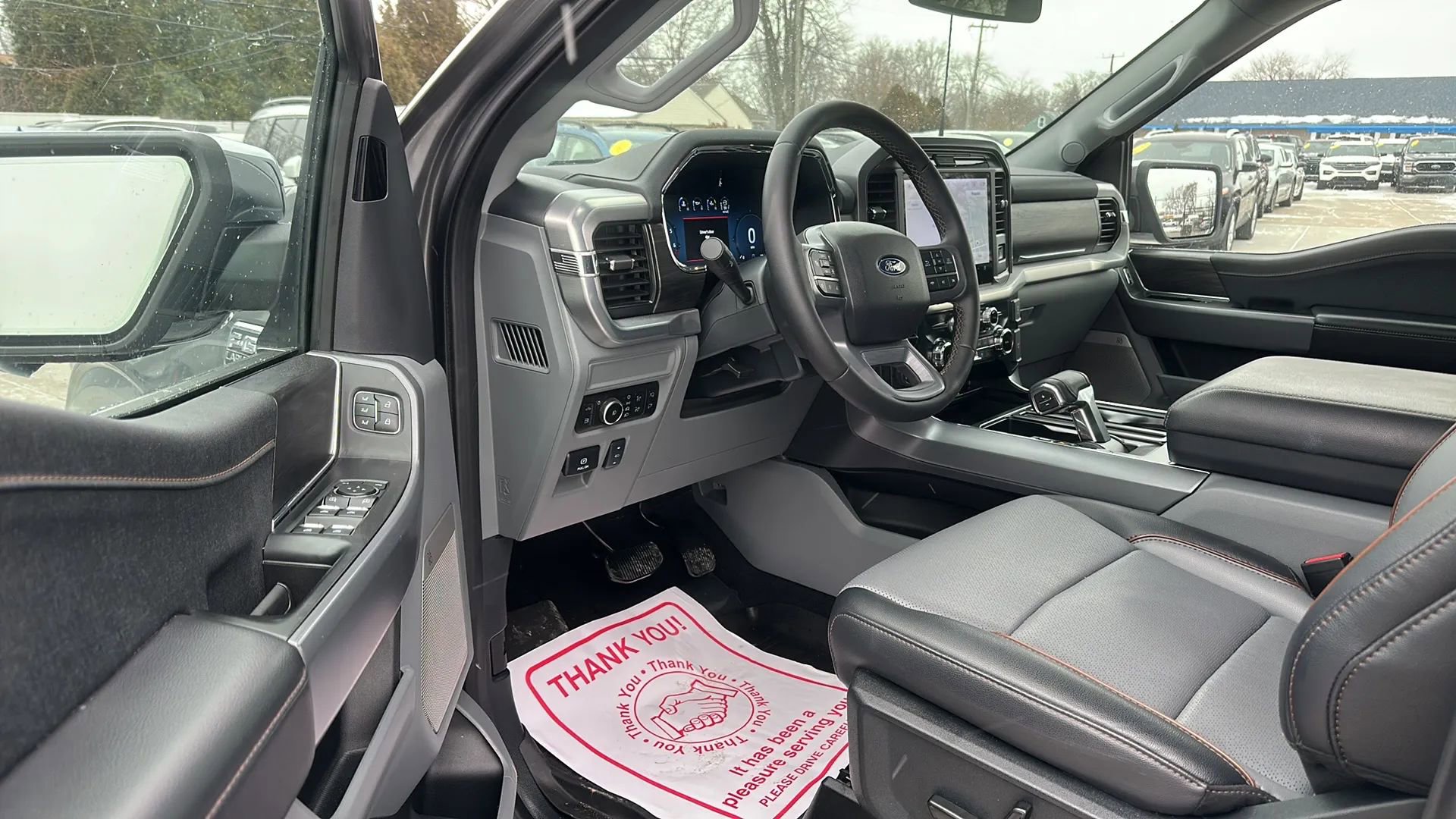 Used 2025 Ford F150 Lariat w/ Equipment Group 501A Mid image 14