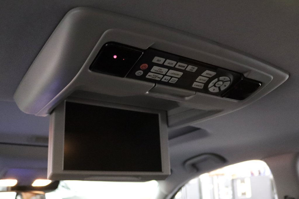 Used 2016 Honda Pilot Touring image 13