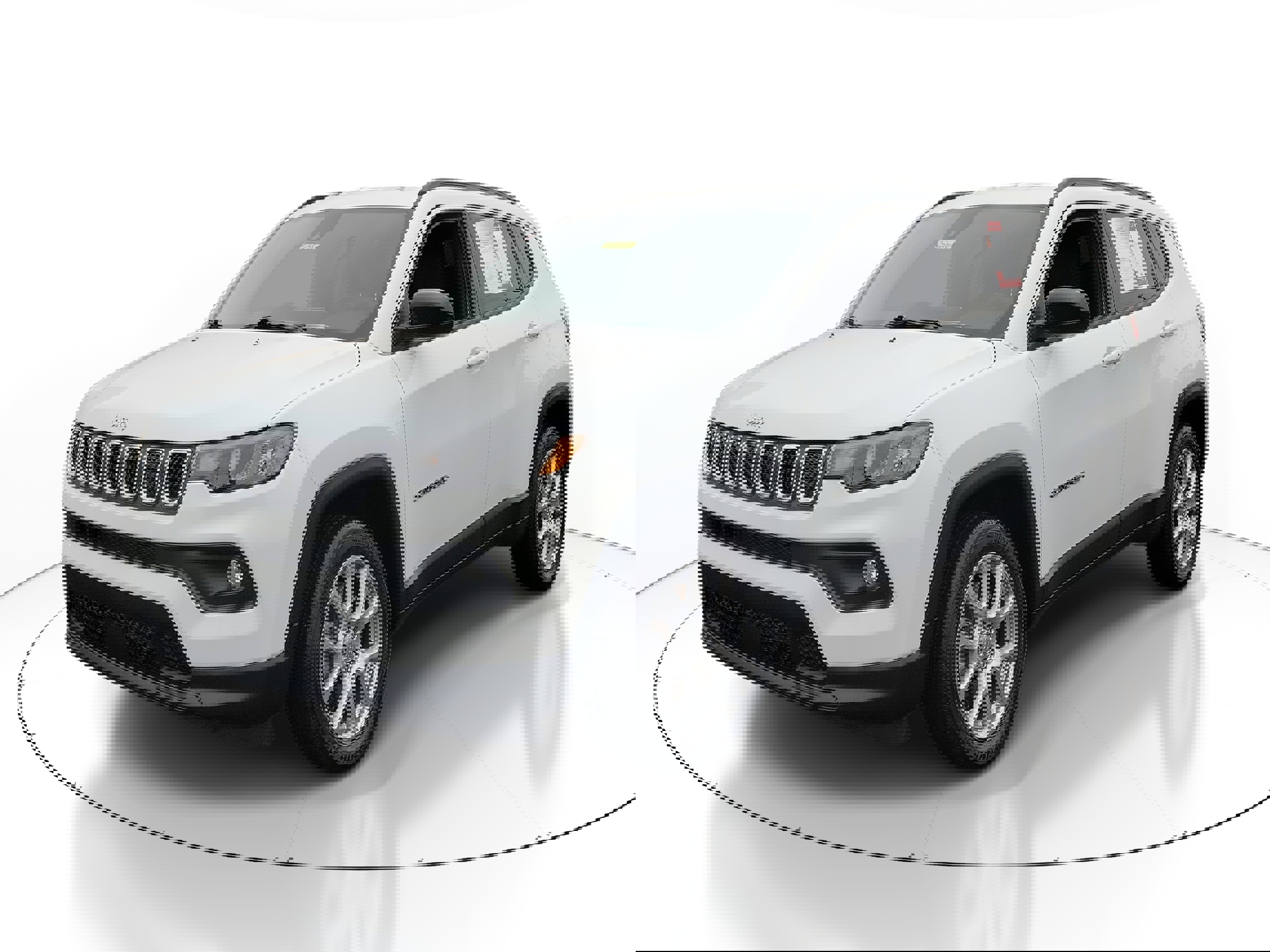 Used 2023 Jeep Compass Latitude image 2