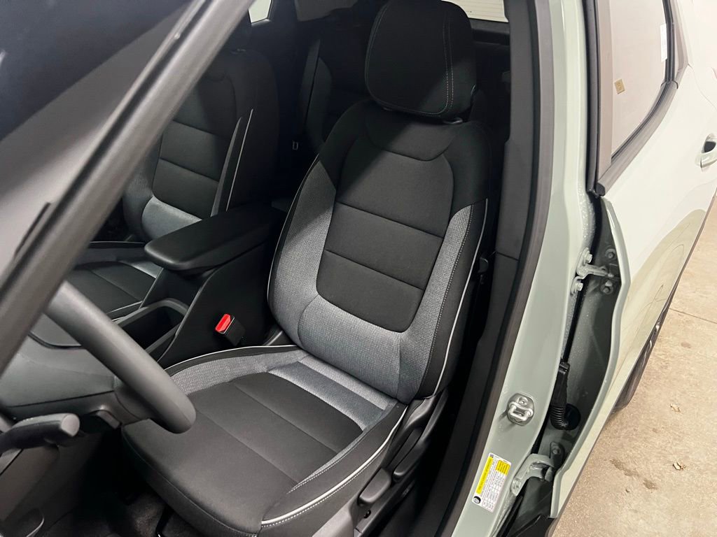 New 2026 Chevrolet TrailBlazer LT w/ Driver Confidence Package image 25