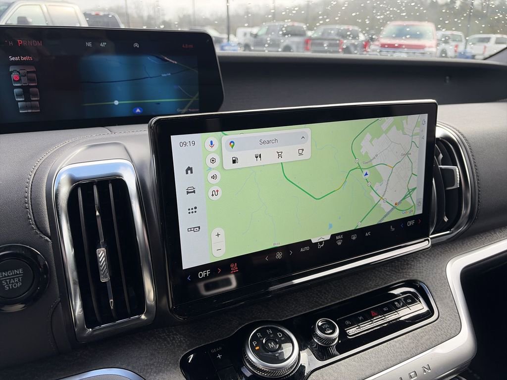 New 2026 Ford Expedition Tremor image 18