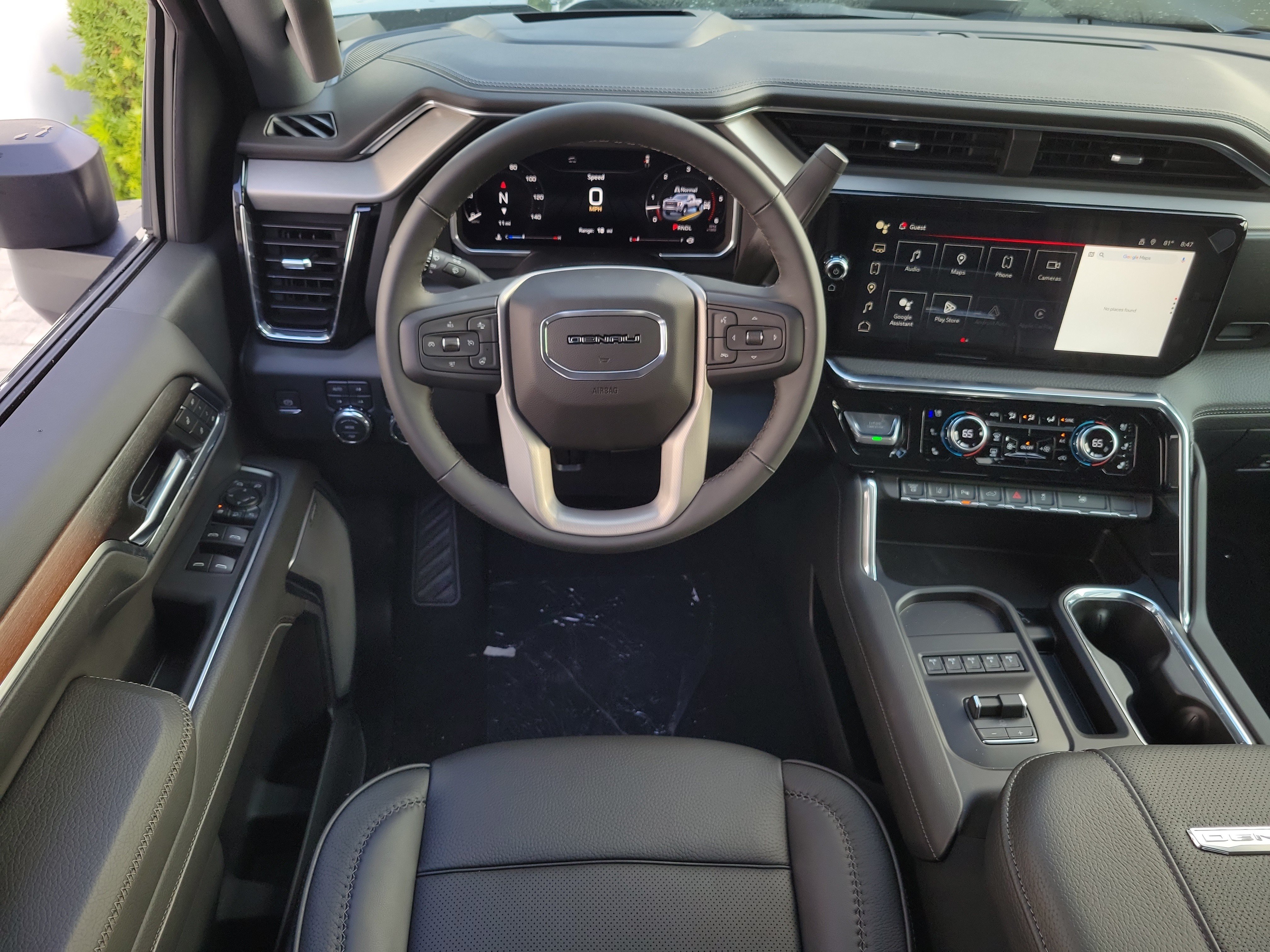 New 2026 GMC Sierra 3500 Denali w/ Denali Reserve Package AWD/4WD image 16
