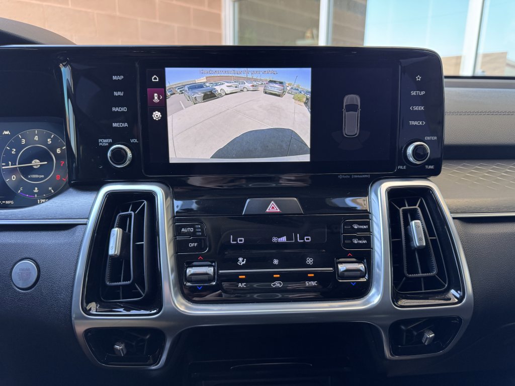 Used 2023 Kia Sorento SX FWD image 23