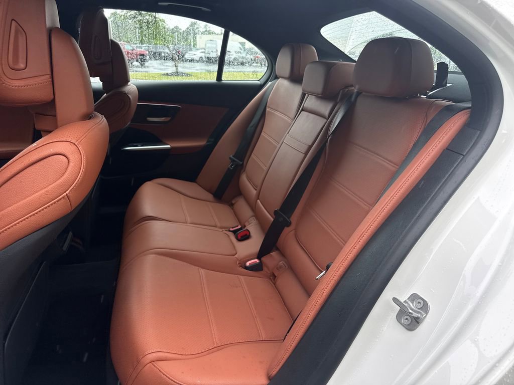 Used 2025 Mercedes-Benz C 300 Sedan image 30
