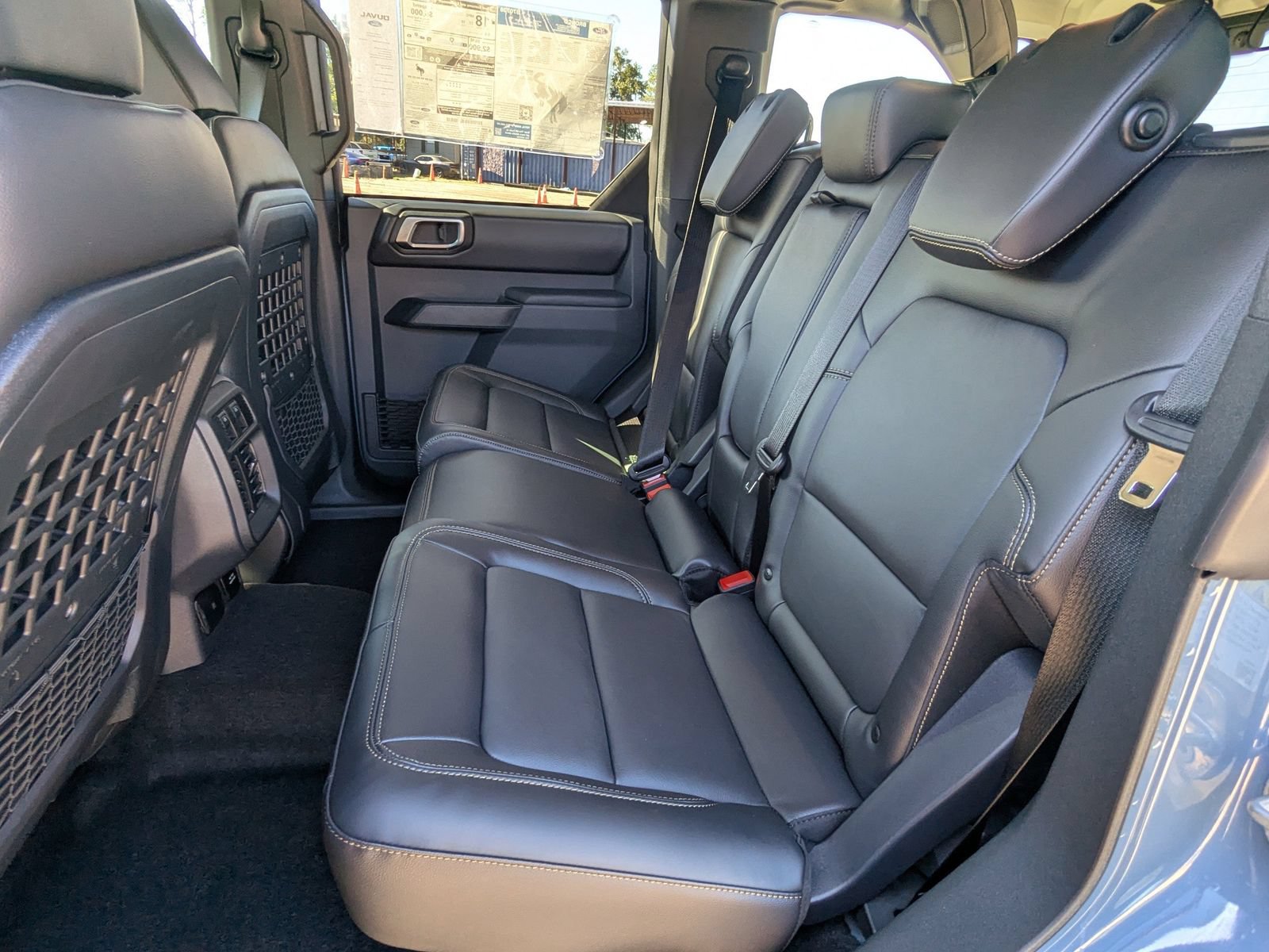New 2025 Ford Bronco Badlands AWD/4WD image 13