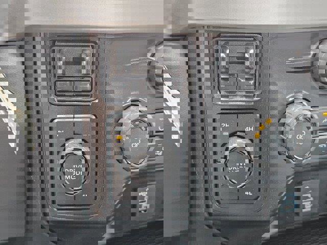 New 2024 Ford F550 4x4 Regular Cab Super Duty image 28