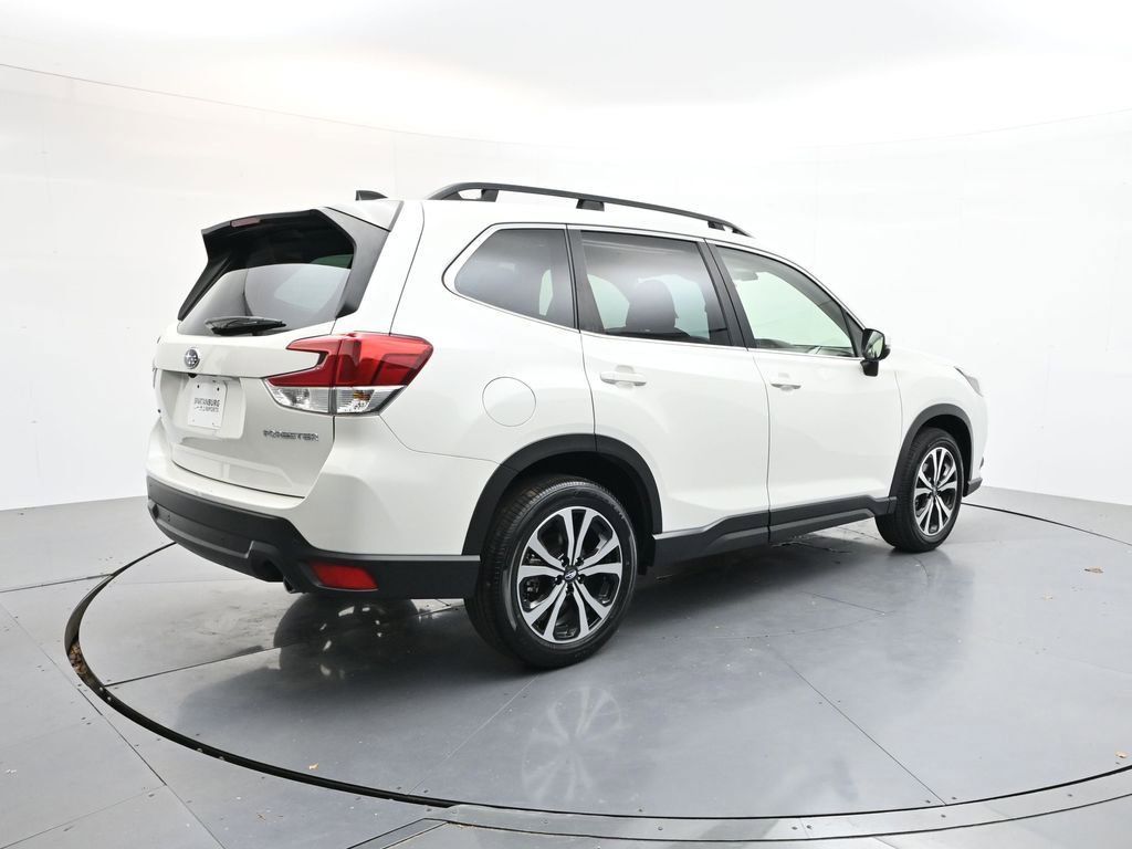 Used 2024 Subaru Forester Limited image 7