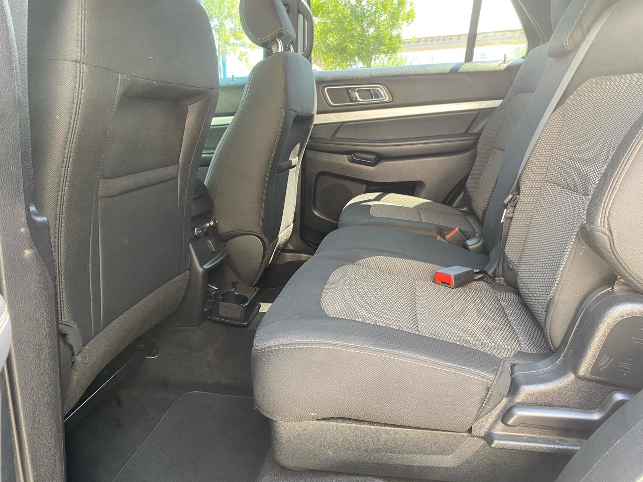 Used 2017 Ford Explorer XLT FWD image 14