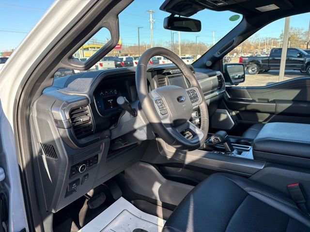 Used 2025 Ford F150 Lariat w/ Equipment Group 502A High image 19